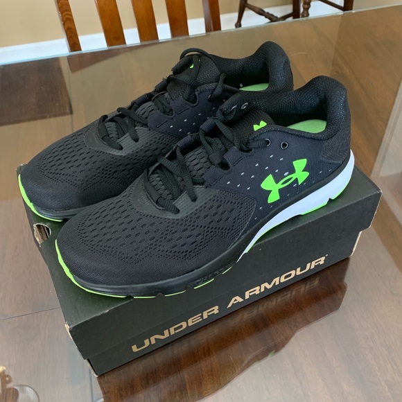 under armour charged rebel mens